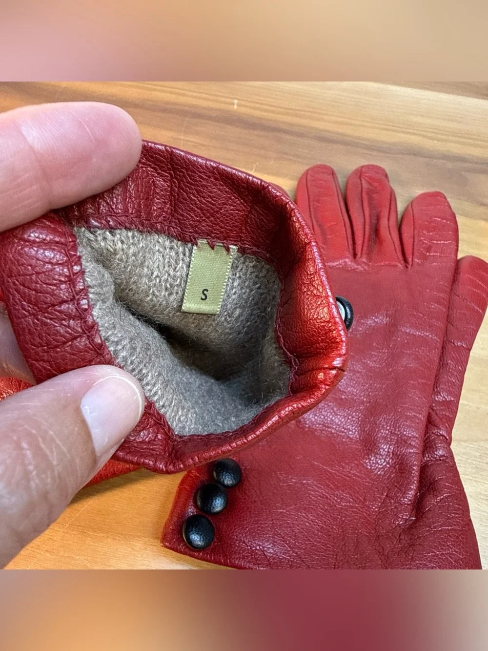 Fownes Women’s Genuine Leather Gloves Sz S Red Cashmere Lined Driving Classic